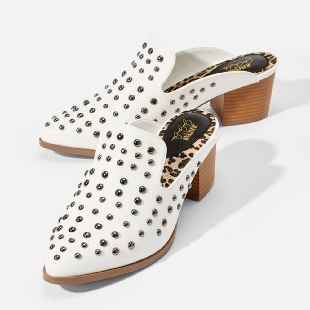 Jesse James Decker Rose JustFab Kittenish Mules
